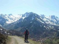 6 Days Cycling and Yoga Retreat in Spain