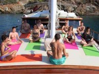 8 Days Cruising and Yoga Retreat in Greece