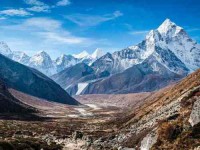 17 Days Everest Base Camp Yoga Trek in Nepal