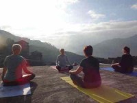 10 дней Инь Ян Приключения Йога Retreat в Китае