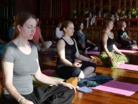 9 дней Кундалини Йога и Медитация Отступление в Непале	