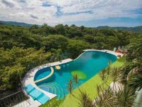 8 Days Yoga, Fitness, and Surf Retreat in Costa Rica