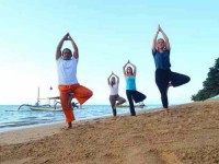 4 Days Surf and Yoga Retreat Bali