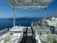 6 Days Luxurious Santorini Yoga Retreat Greece