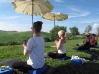 8 Days Walking and Yoga Retreat in Tuscany, Italy