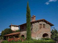 7 Days Hiking and Yoga Retreat in Tuscany, Italy